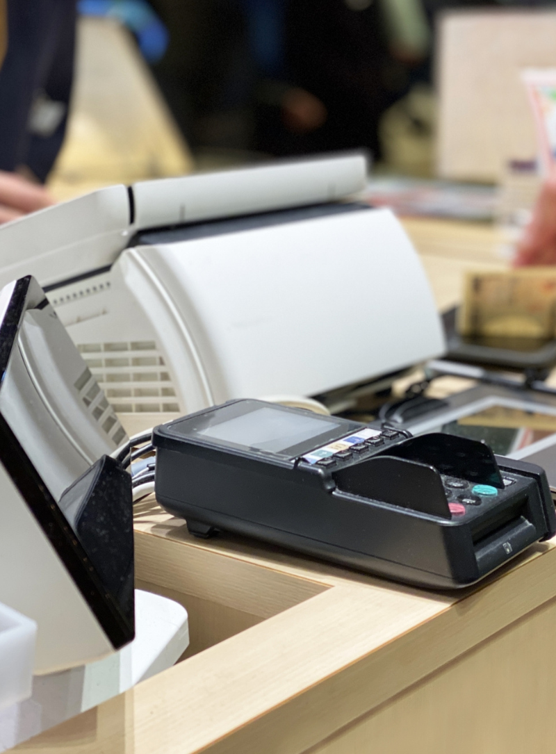 クラウド型POSレジシステムの開発・提供